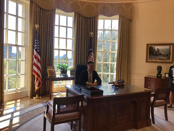 t3c董事长周彦鑫应小布什总统之邀开启访美行程